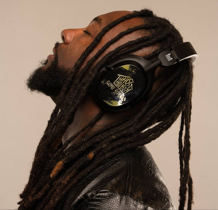 HeavysHeadphones-swerve-swindell-aew