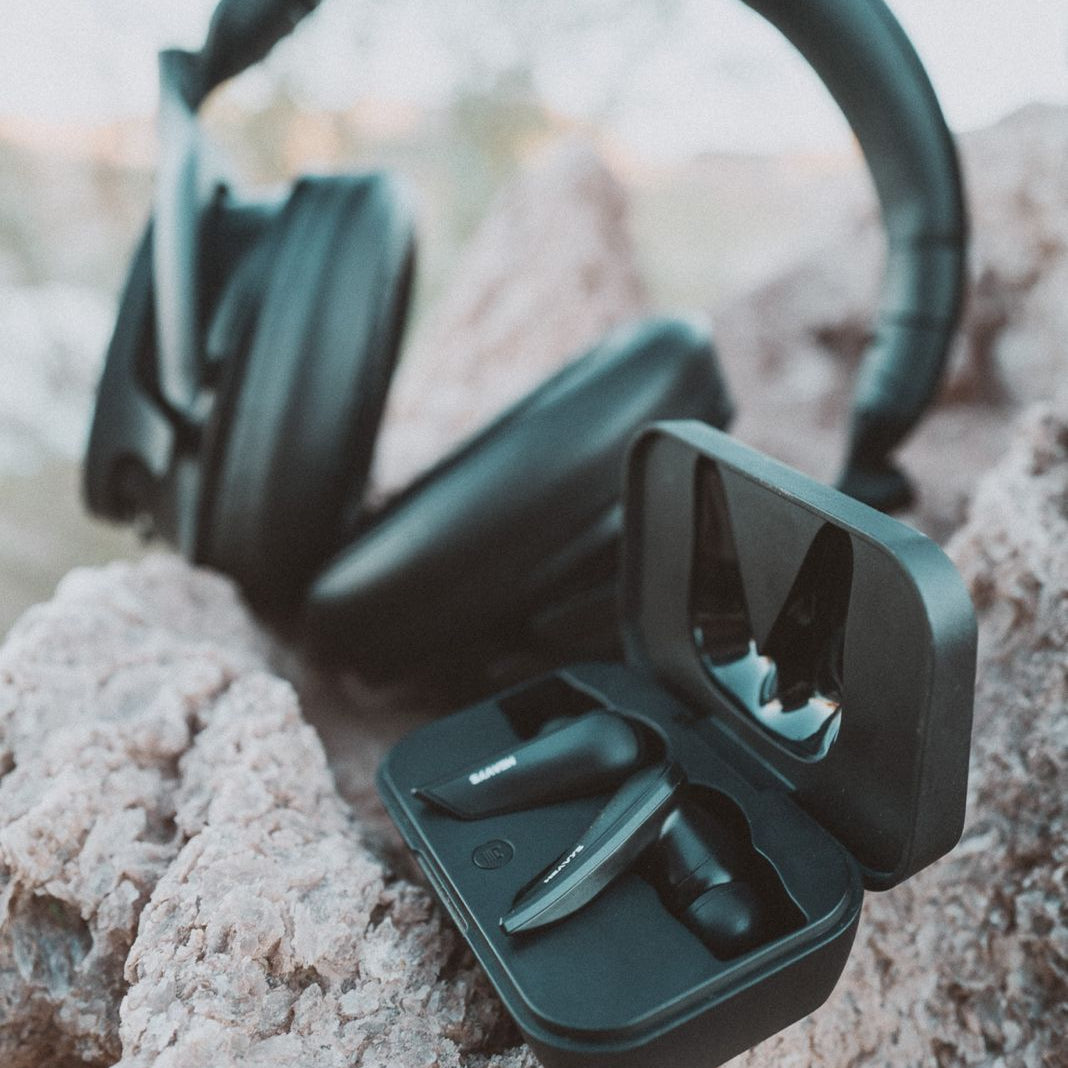 Heavys H1H Headphones + Earbuds Bundle (Save 25%)