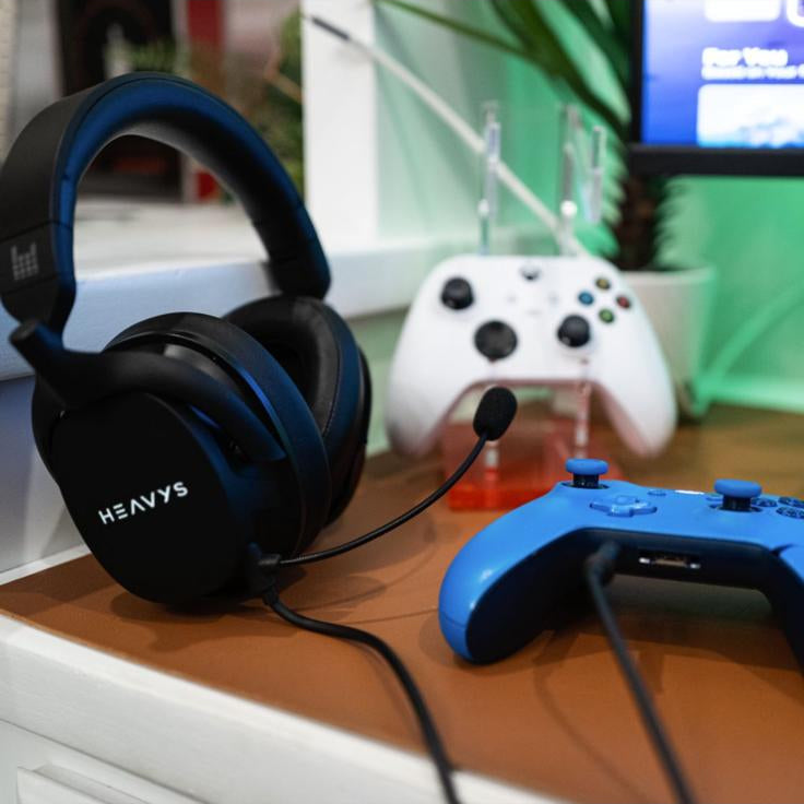HEAVYS HeX gaming bundle contents